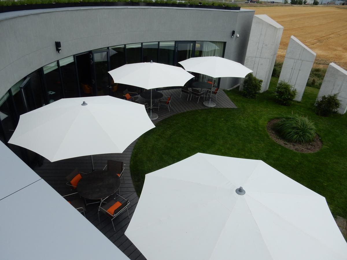 Mg Restaurace/Luxury Apartments 믈라다볼레슬라프 외부 사진